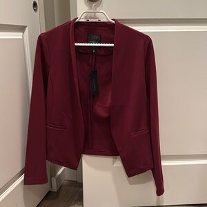 DYNAMITE • BURGUNDY BLAZER